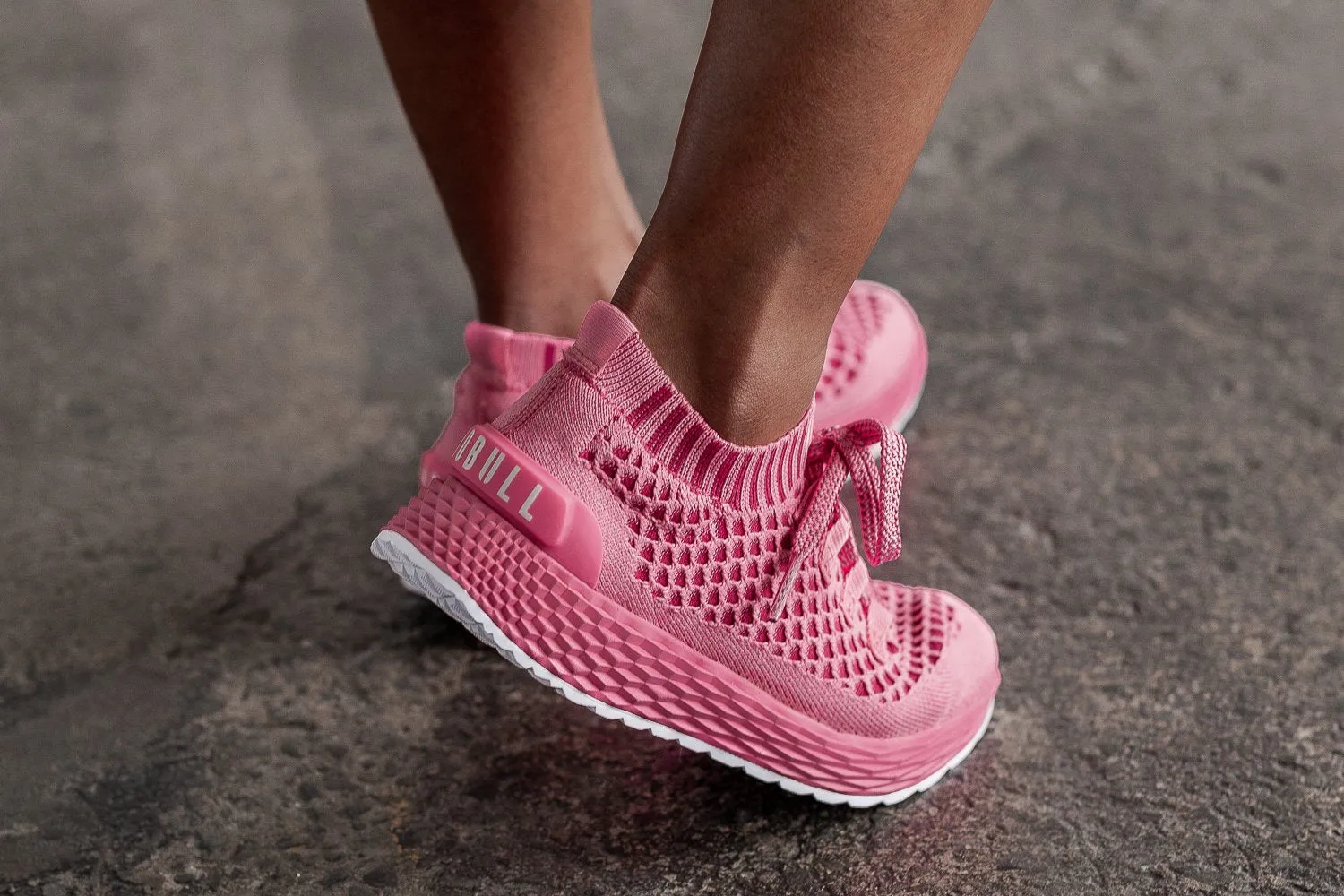 BRIGHT PINK KNIT RUNNER (WOMEN'S)