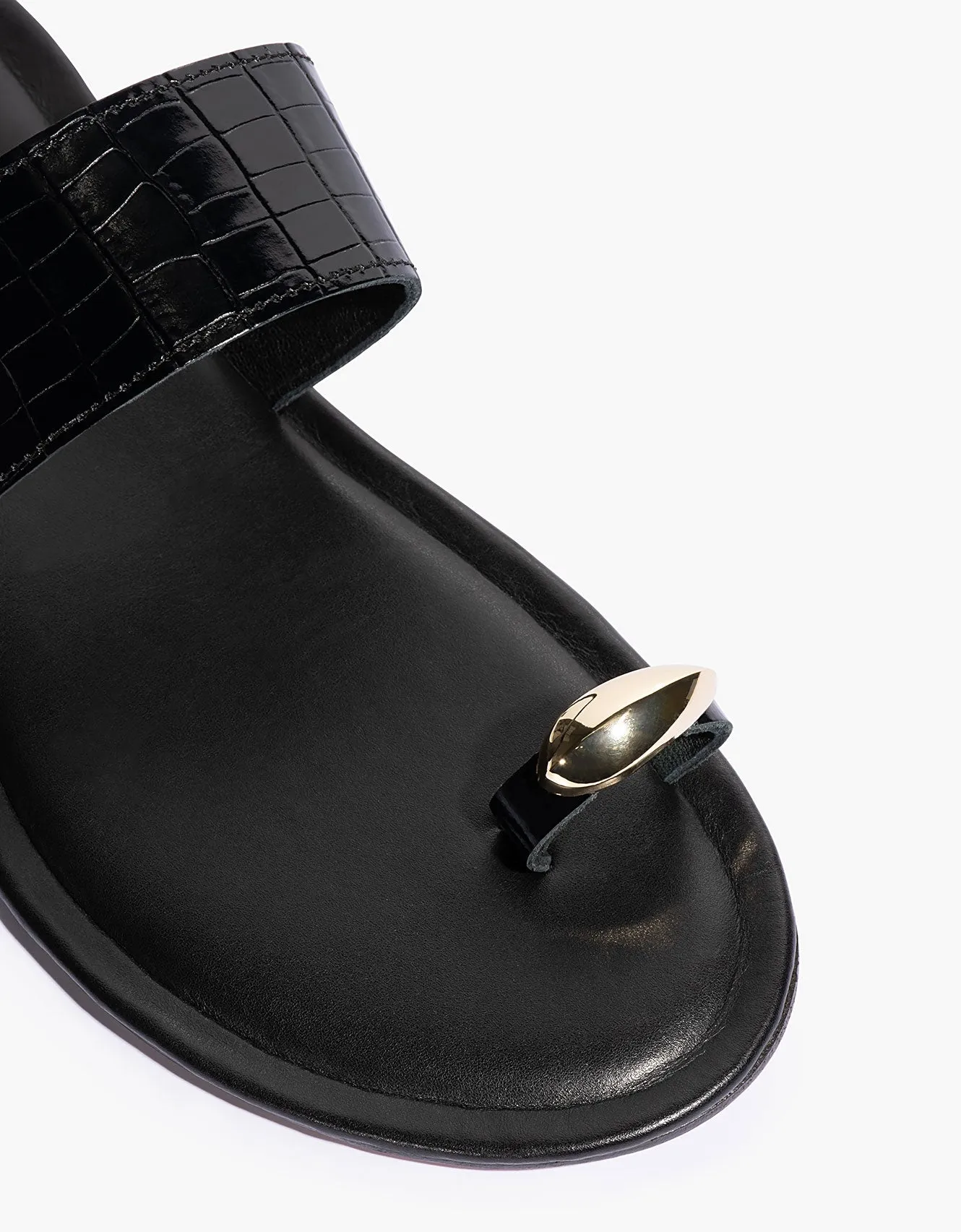 MONICA - BLACK W GOLD