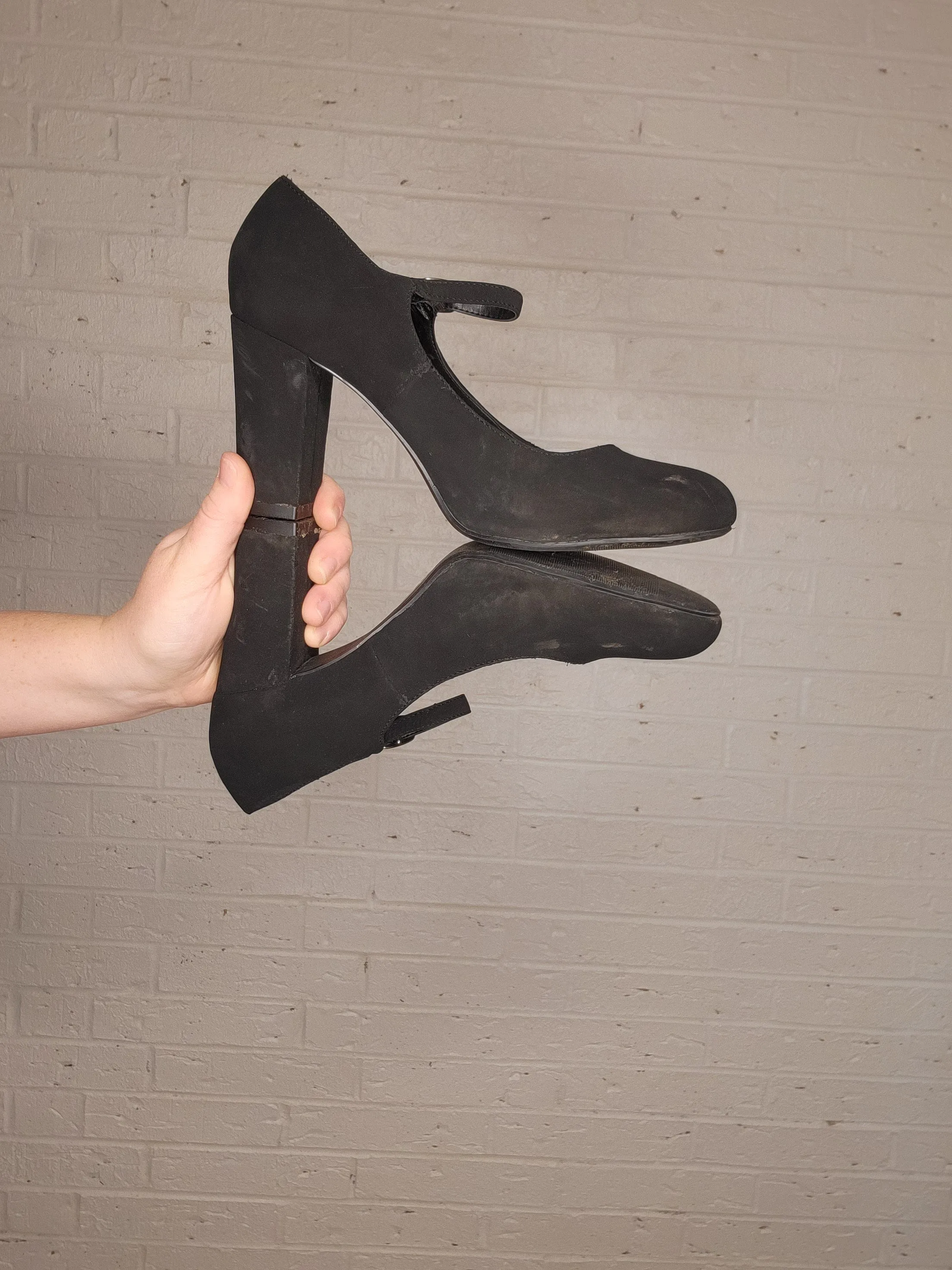 Size 9 - Classic Black Heels